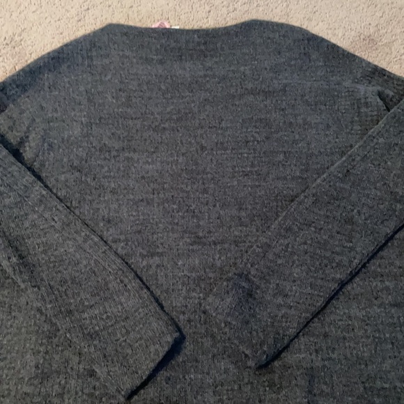 Women’s Vineyard Vines zip shoulder sweater - Picture 5 of 9